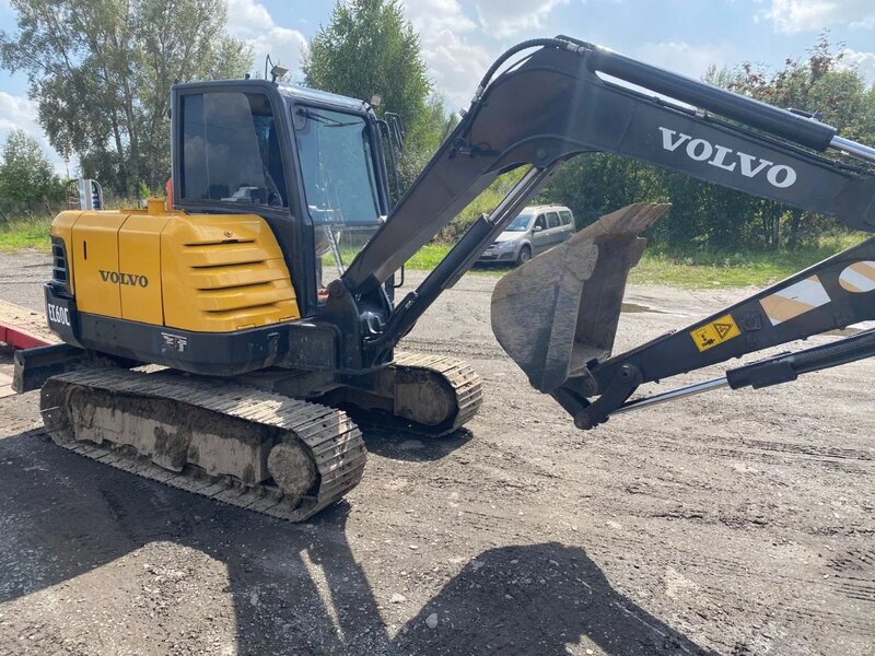 Volvo EC Мини-экскаватор — фото 1
