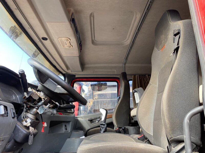 Shacman (Shaanxi) SX 8x4 Самосвал — фото 9
