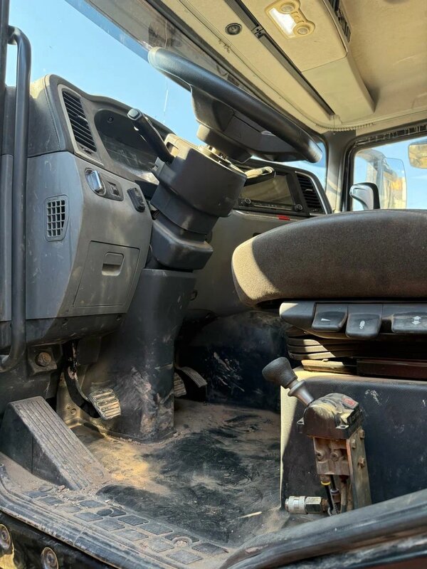 Shacman (Shaanxi) SX 8x4 Самосвал — фото 8