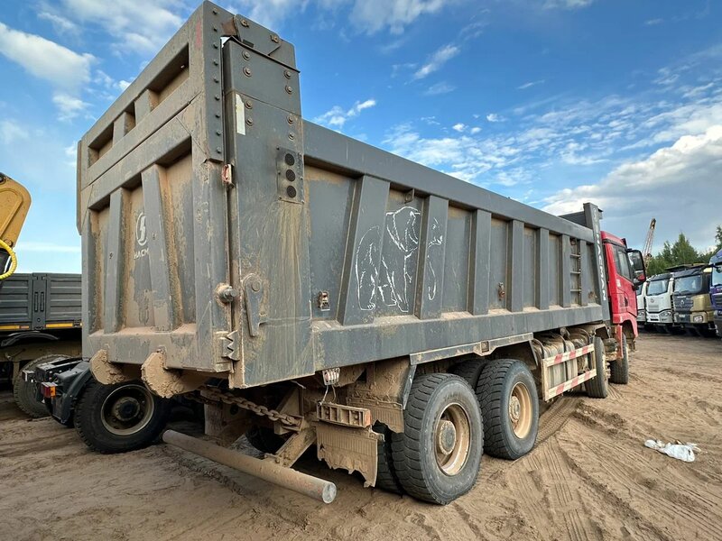 Shacman (Shaanxi) SX 8x4 Самосвал — фото 5