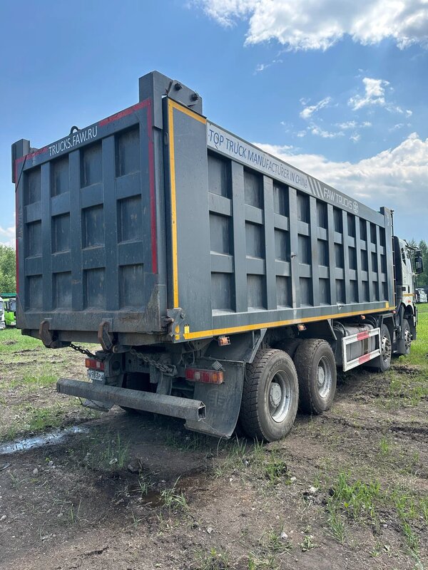 FAW J6 8x4 Самосвал — фото 4