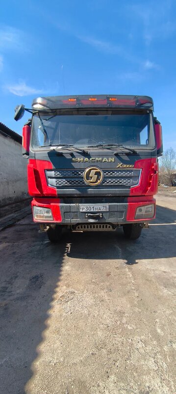 Shacman (Shaanxi) SX 8x4 Самосвал — фото 1