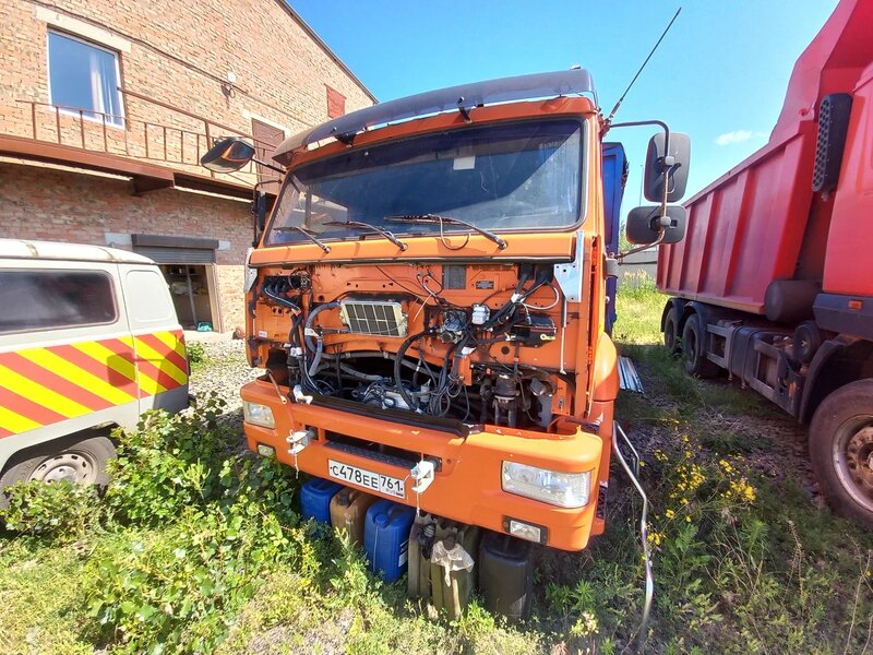 МАШИНО-ДЕТАЛЬ 5339 на шасси КамАЗ 65115 6x4 Зерновоз — фото 2