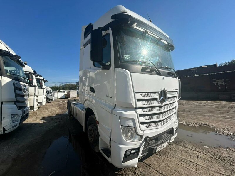 Mercedes-Benz ACTROS 4x2 Седельный тягач — фото 2