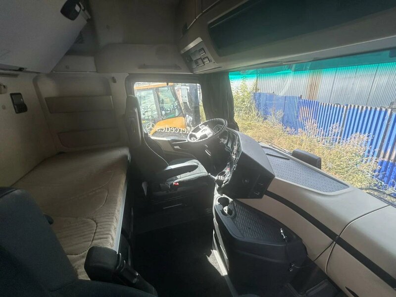 Mercedes-Benz ACTROS 4x2 Седельный тягач — фото 6