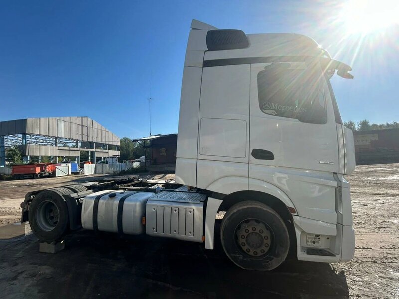 Mercedes-Benz ACTROS 4x2 Седельный тягач — фото 11
