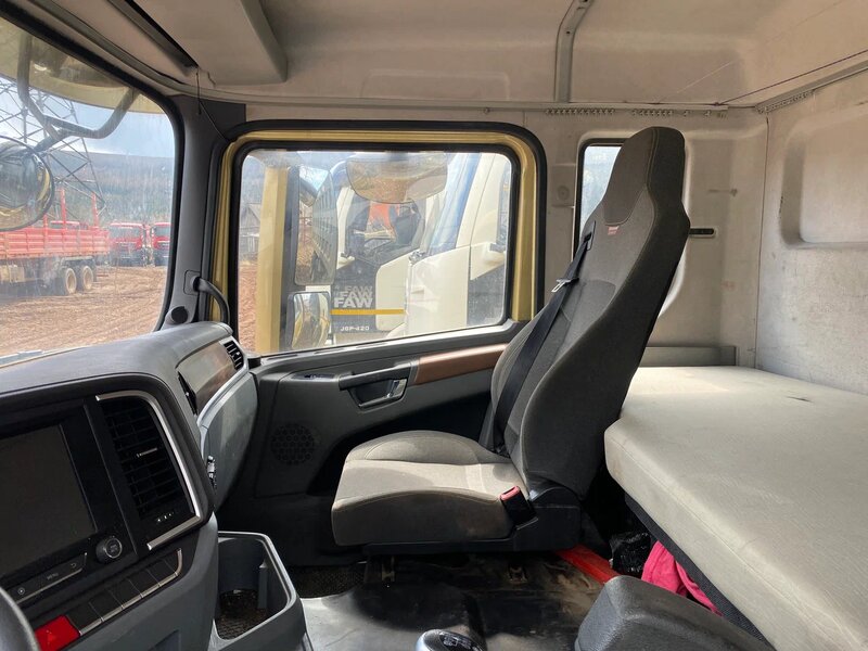 Shacman (Shaanxi) SX 8x4 Самосвал — фото 4