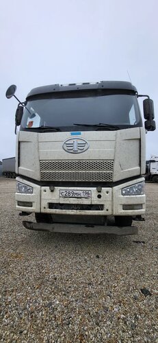 FAW J6 8x4 Самосвал