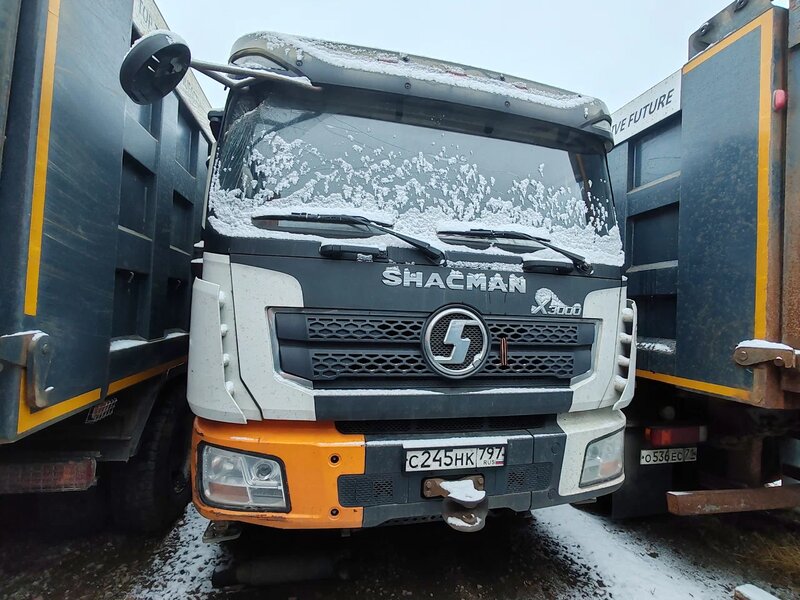 Shacman (Shaanxi) SX 8x4 Самосвал — фото 1