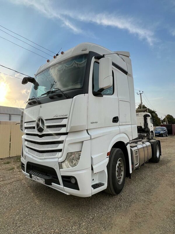 Mercedes-Benz ACTROS 4x2 Седельный тягач — фото 2
