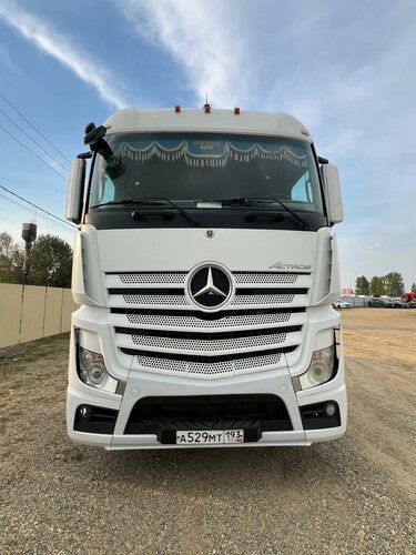 Mercedes-Benz ACTROS 4x2 Седельный тягач