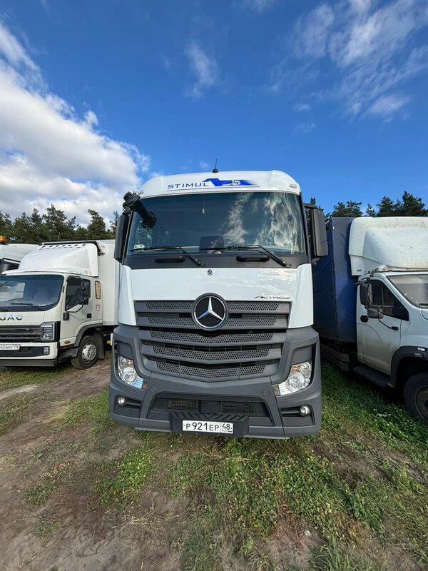 Mercedes-Benz ACTROS 4x2 Седельный тягач — фото 1