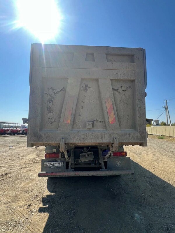 Shacman (Shaanxi) SX 8x4 Самосвал — фото 8
