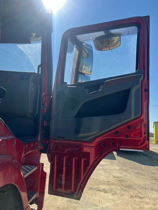 Shacman (Shaanxi) SX 8x4 Самосвал — фото 10