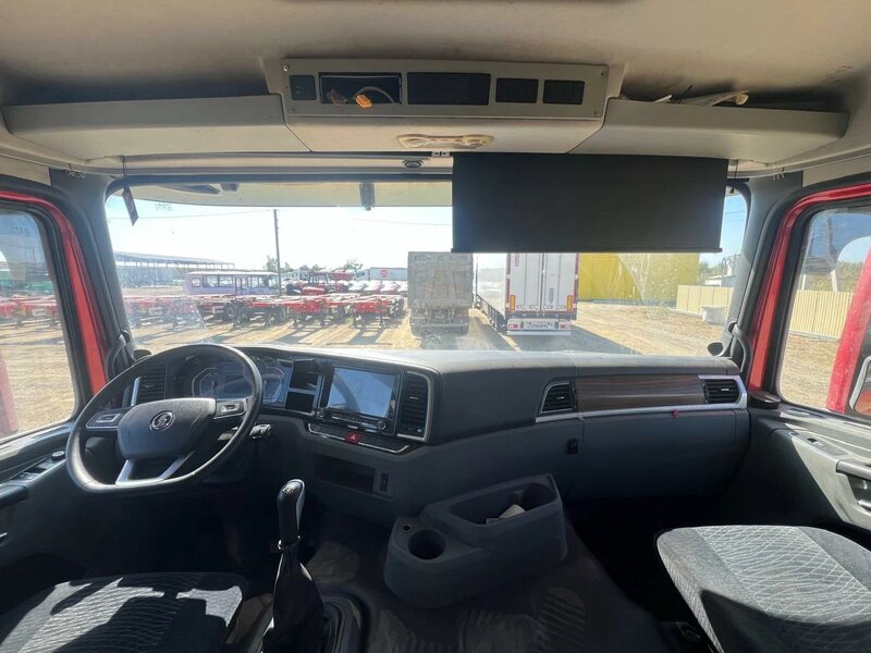 Shacman (Shaanxi) SX 8x4 Самосвал — фото 12