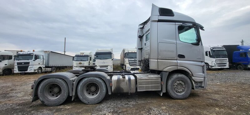 Mercedes-Benz Actros 6x4 Седельный тягач — фото 6