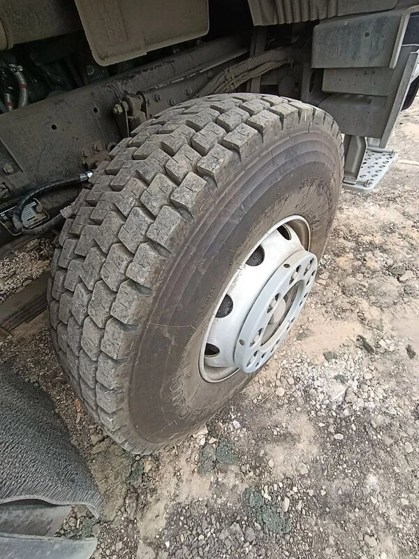 FAW J6 6x4 Бортовой с КМУ — фото 7