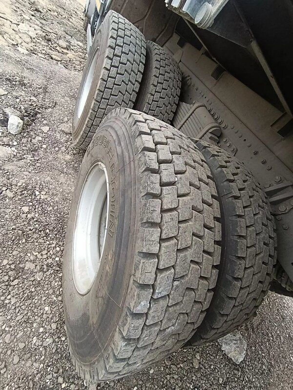 FAW J6 6x4 Бортовой с КМУ — фото 9