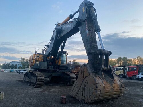 Hyundai R1250 Экскаватор