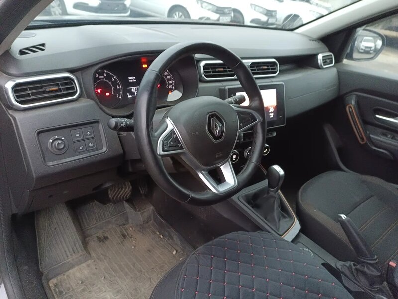 Renault DUSTER — фото 9