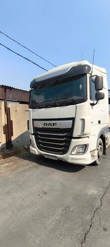 DAF XF 4x2 Седельный тягач