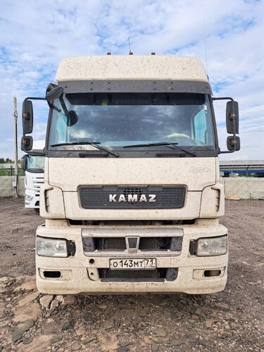 КамАЗ 5490 4x2 Седельный тягач