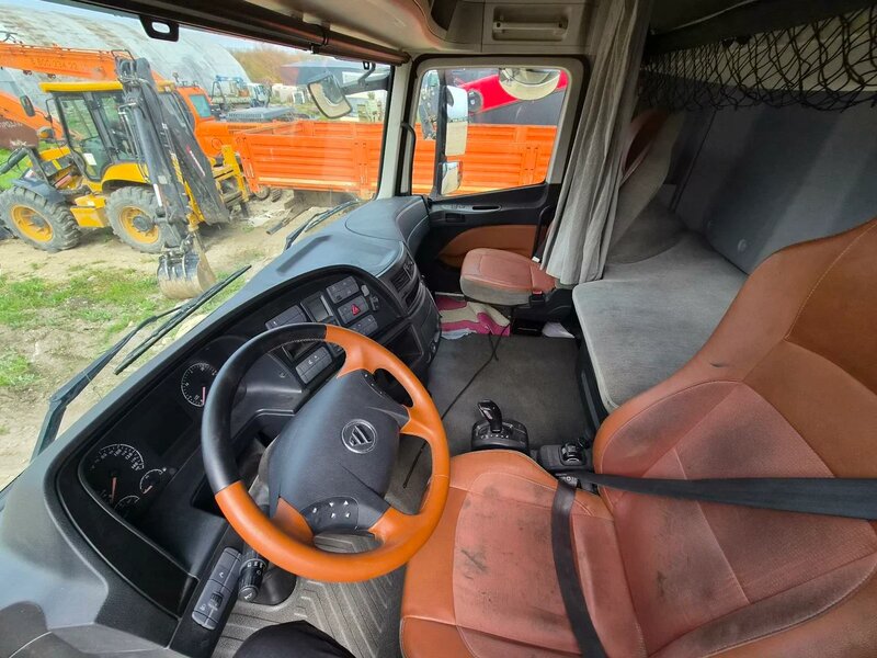 Foton AUMAN 4x2 Седельный тягач — фото 9