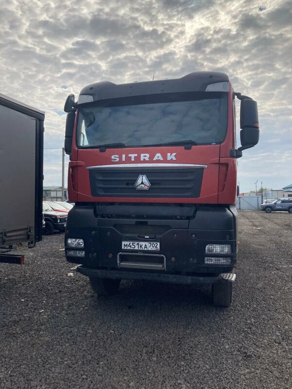 SITRAK C7H 8x4 Самосвал — фото 1