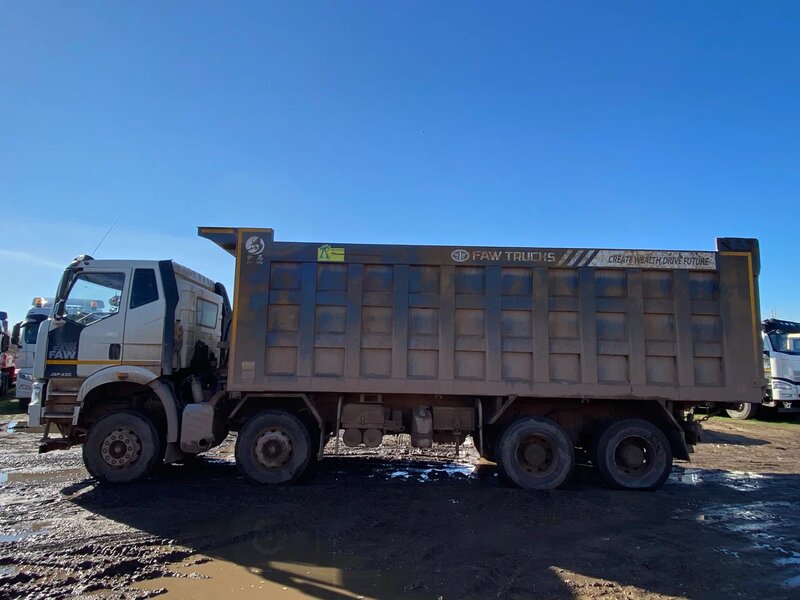 FAW J6 8x4 Самосвал — фото 5