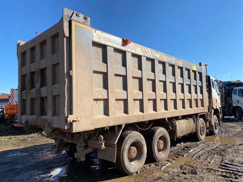 FAW J6 8x4 Самосвал — фото 6