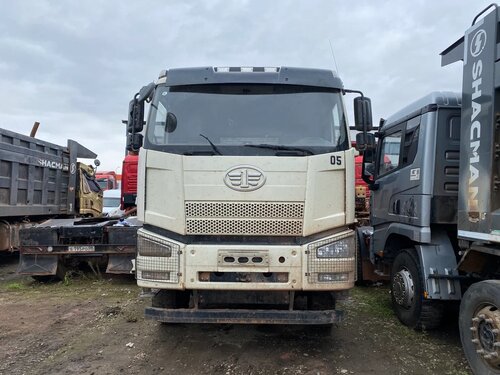 FAW J6 8x4 Самосвал