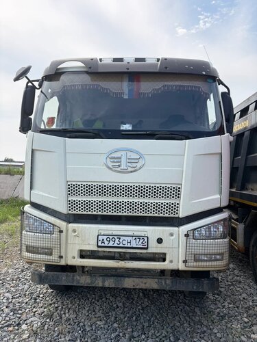 FAW J6 6x6 Самосвал