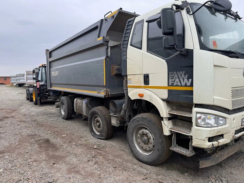 ТК ЛИФТ 7066 на шасси FAW CA 3310 8x4 Самосвал — фото 2
