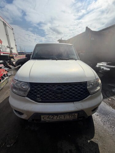 UAZ PATRIOT PICKUP