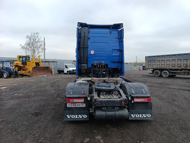 Volvo FH 4x2 Седельный тягач — фото 8