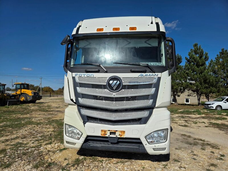 Foton AUMAN 4x2 Седельный тягач — фото 1