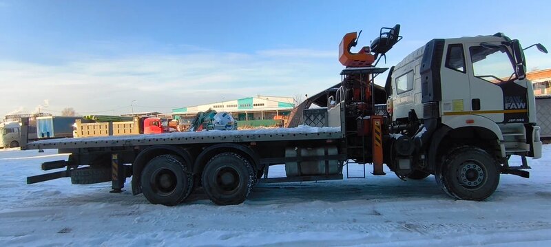 Айсин W0 на шасси FAW CA 3250 6x4 Бортовой с КМУ — фото 4