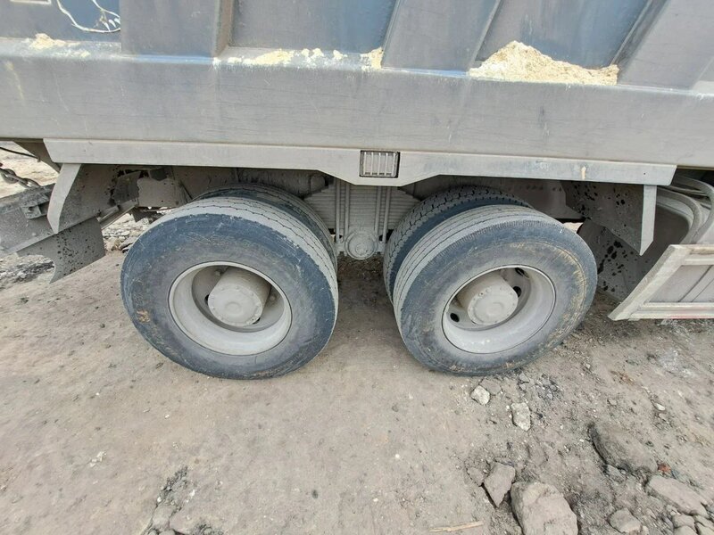 Shacman (Shaanxi) SX 8x4 Самосвал — фото 10