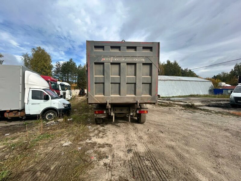 FAW J6 8x4 Самосвал — фото 6