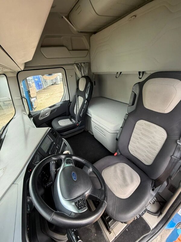 Ford F-Max 4x2 Седельный тягач — фото 6