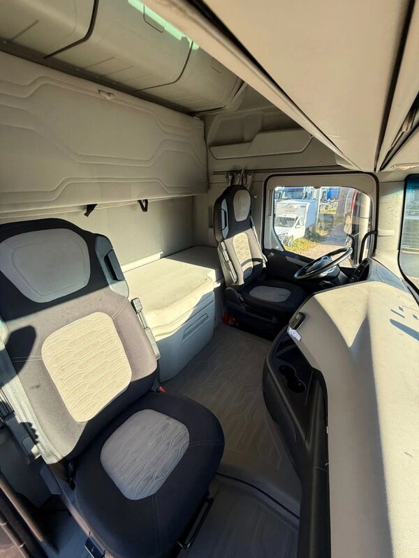 Ford F-Max 4x2 Седельный тягач — фото 7