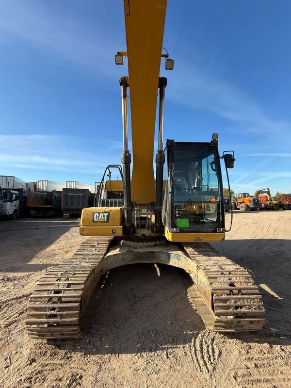 Caterpillar 320 Экскаватор — фото 1