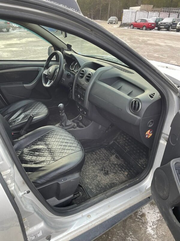 Renault DUSTER — фото 9