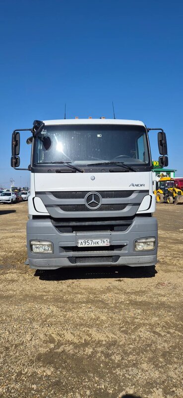 Mercedes-Benz AXOR 4x2 Седельный тягач — фото 1