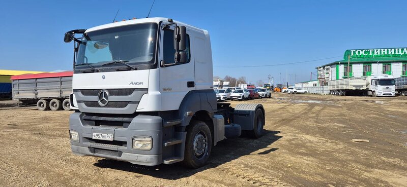 Mercedes-Benz AXOR 4x2 Седельный тягач — фото 3