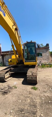 KOMATSU PC 210 Экскаватор