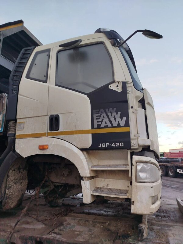 FAW J6 6x6 Самосвал — фото 5
