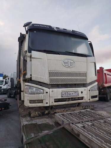 FAW J6 6x6 Самосвал