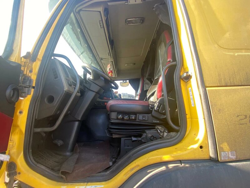 Volvo FM 6x4 Седельный тягач — фото 6