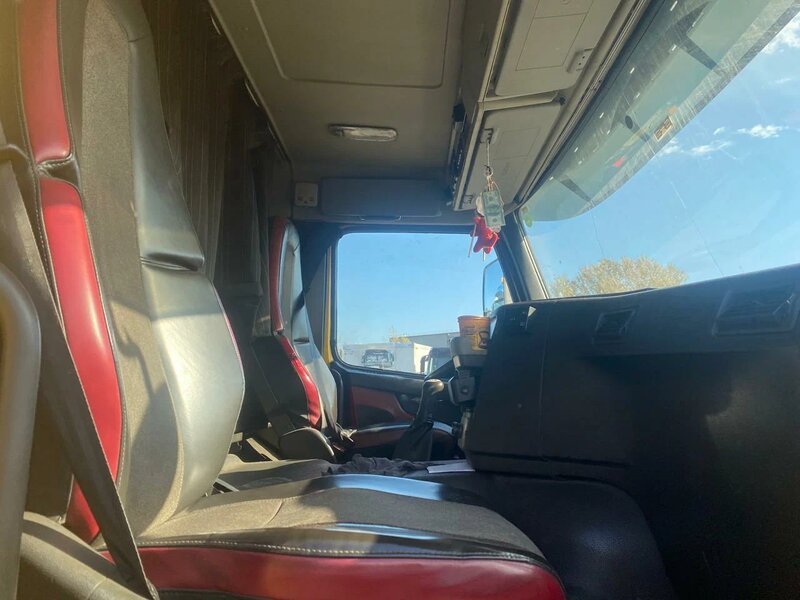 Volvo FM 6x4 Седельный тягач — фото 8